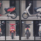Scooter. moottoripyörä. kaksi korttia    e102 - pikkukuva 1