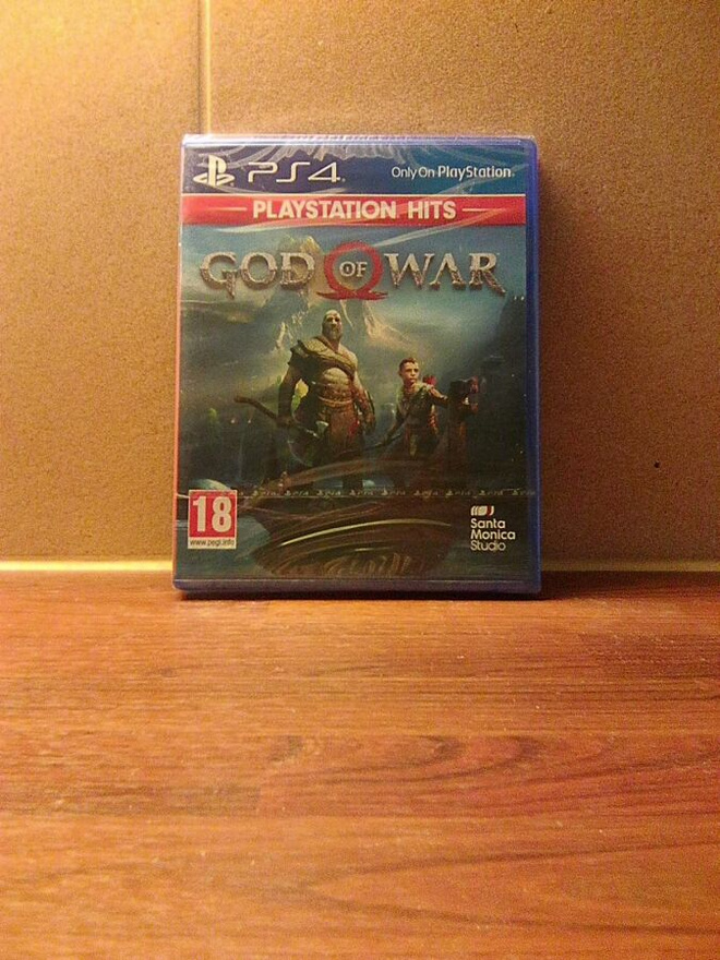 PS 4: GOD OF WAR (NIB)