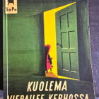 Dorothy Sayers: Kuolema Vierailee Kerhossa SAPO 1.P 1953 - pikkukuva 1