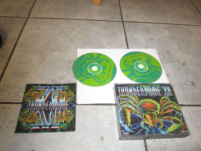 Various –Thunderdome XII (Caught In The Web Of Death)+VIHKO