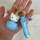 UUSI! Hello Kitty Kahvikuppi -Avaimenperä Rannelenkillä - pikkukuva 3