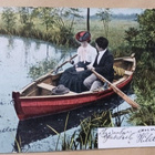 Nuoripari hellustelee soutuveneessä, p. 1904 - pikkukuva 1
