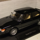 Saab 900 turbo -81 Musta 1:18 ALE! - pikkukuva 1