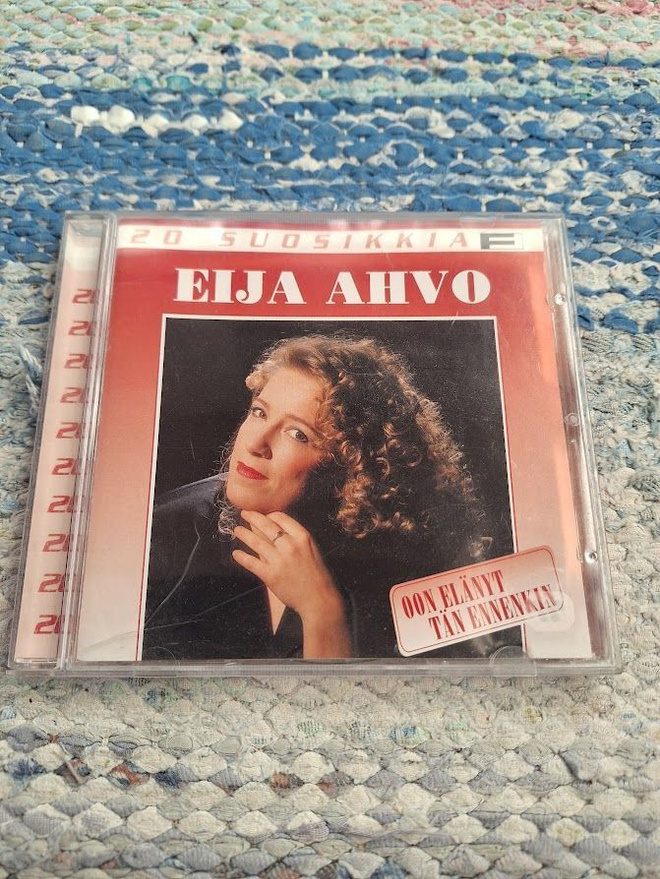 Eija Ahvo-20 Suosikkia Oon Elänyt Tän Ennenkin-OMISTEELLA