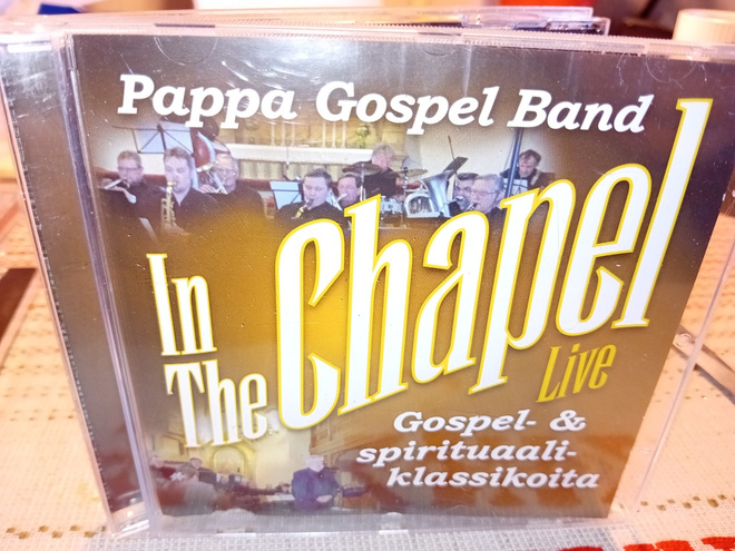 CD Pappa Gospel Band : In the Chapel live ( SIS POSTIKULU)