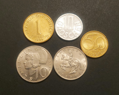Itävaltalaisia vanhoja kolikoita