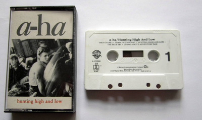 AHA Hunting High and Low C-KASETTI "Take on Me" A-Ha