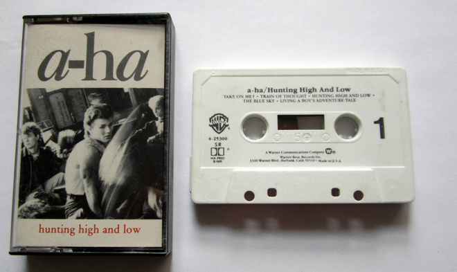 AHA Hunting High and Low C-KASETTI "Take on Me" A-Ha
