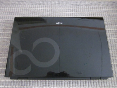 Tietokone. Fujitsu Amilo Pi 3560