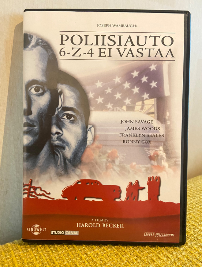 Poliisiauto 6-Z-4 ei vastaa - suomipainos