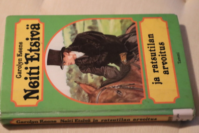 Carolyn Keene : Neiti Etsivä ja ratsutilan arvoitus (1.p. kp