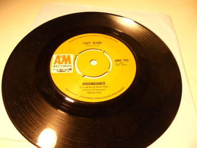7" Moondance-Lazy River /Anna St. Claire