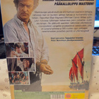 Saari UUSI MUOVEISSA - pikkukuva 2