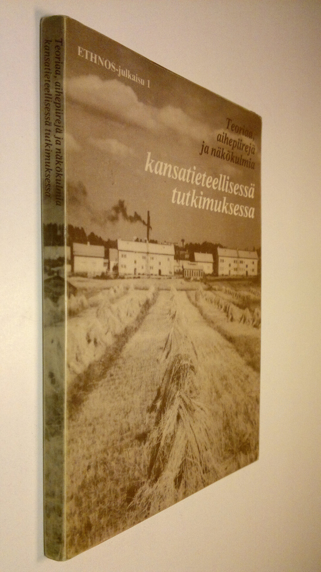 Jukka ym. (toim.) Pennanen : Teoriaa, aihepiirejä ja näkö...