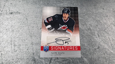 Tuomo Ruutu 208-09 Be a Player Auto