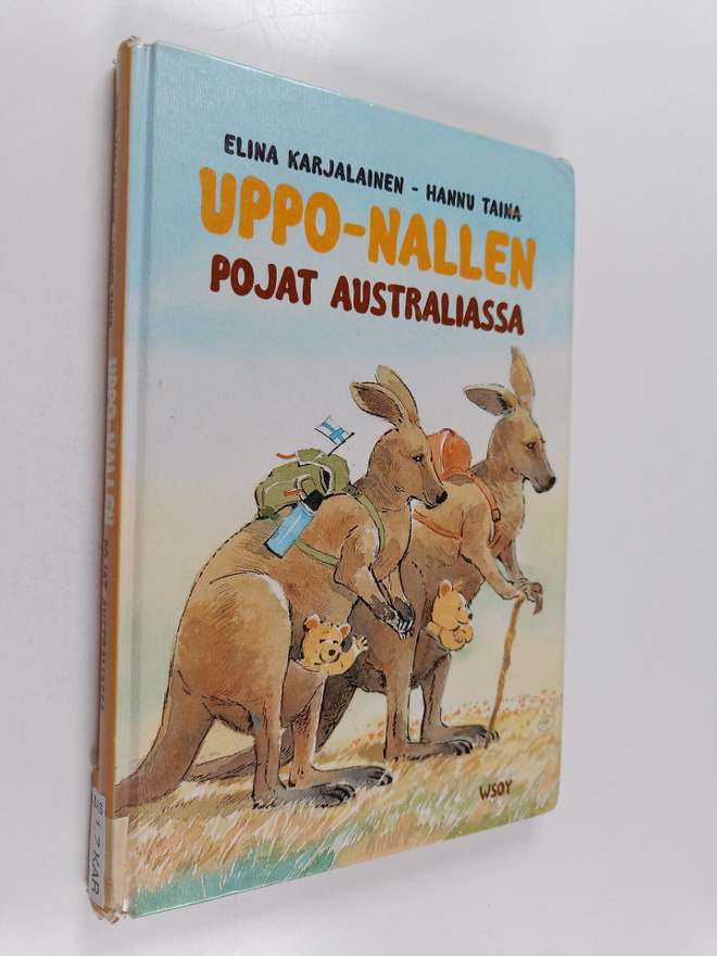 Elina Karjalainen : Uppo-Nallen pojat Australiassa
