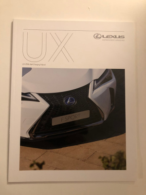 Myyntiesite - Lexus UX - 250h - 2019
