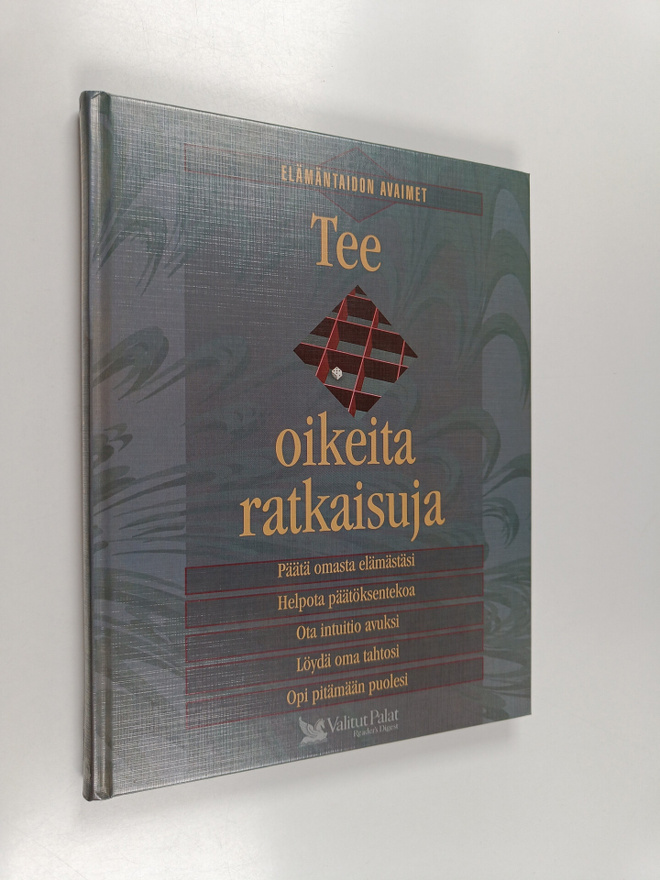 Ulla (toim.) Elo : Tee oikeita ratkaisuja