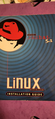 Official Linux redhat 5.1 kirja operating system