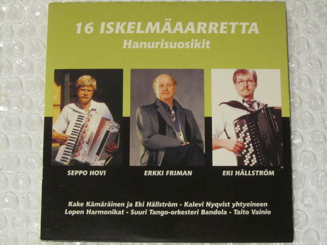 Kokoelma • 16 Iskelmäaarretta • Hanurisuosikit CD
