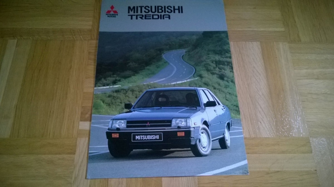 Esite Mitsubishi Tredia, 1986