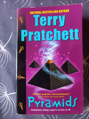 Terry Pratchett: Pyramids