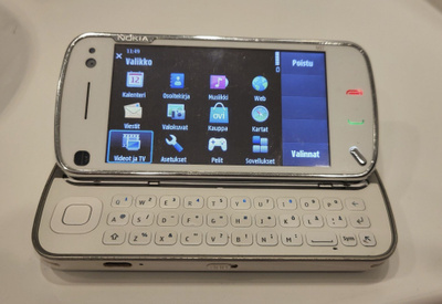 Nokia N97 – klassikko hyvässä kunnossa!