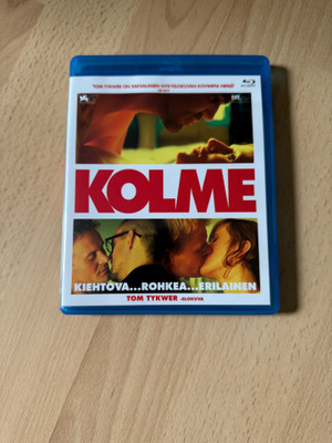 Kolme blu-ray