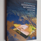 Ian Heywood : An introduction to geographical information... - pikkukuva 1