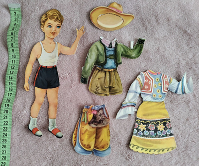 Paperinukke poika 1950-60-luku
