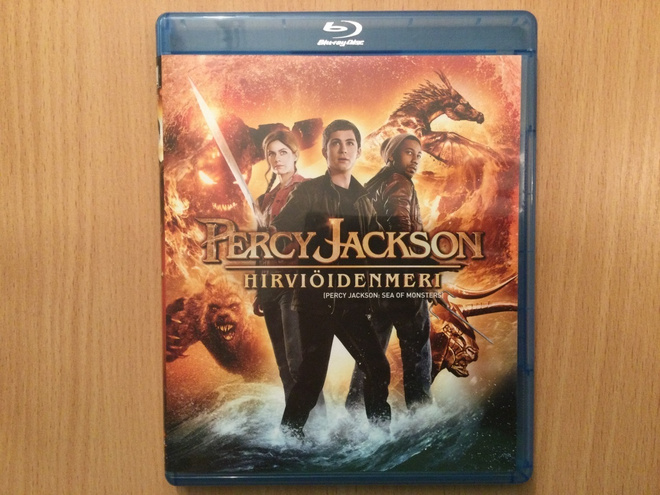 Hirviöiden meri- Blu-ray••