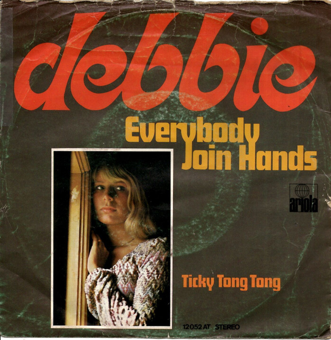 DEBBIE: Everybody Join Hands / Ticky Tong Song  7"kk