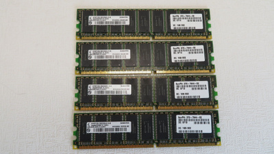 Muisti 1GB DDR1-400MHz CL3 ECC UDIMM 4kpl
