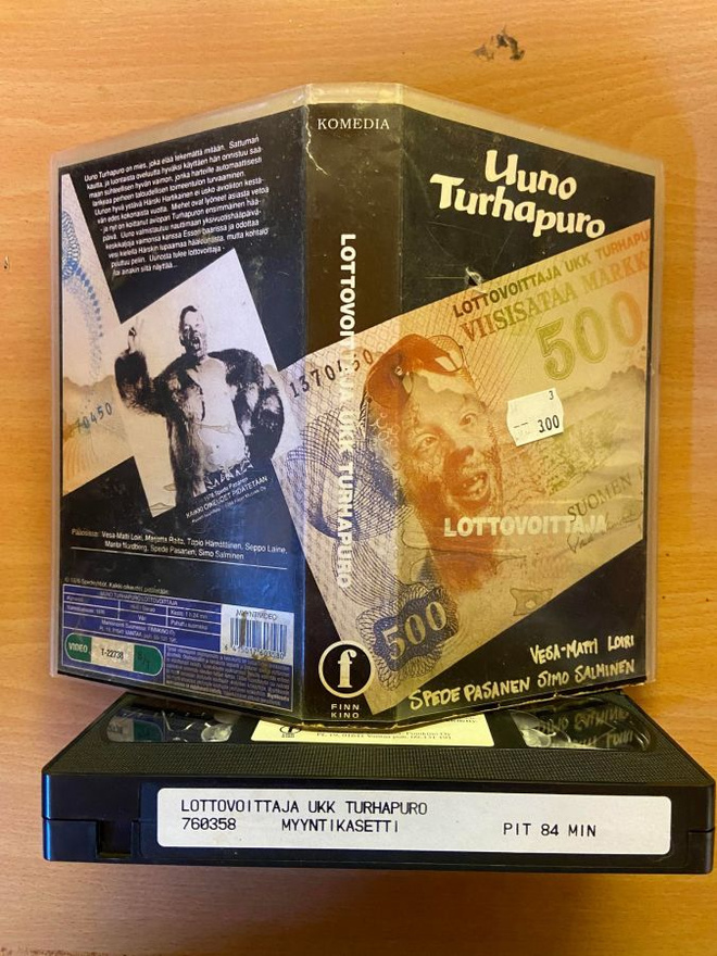 Lottovoittaja ukk turhapuro