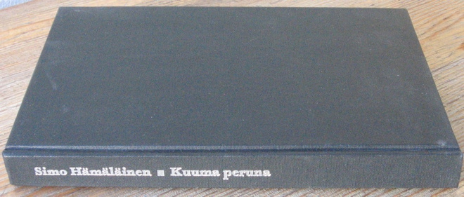Simo Hämäläinen: Kuuma peruna, UKK 1972. 199 s.