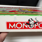 Parker Monopoly – Tunnetuin liikemiespeli (suomenkielinen) - pikkukuva 5