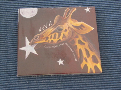 Neva Vuodenajat ovat hylänneet meidät cd muoveissa
