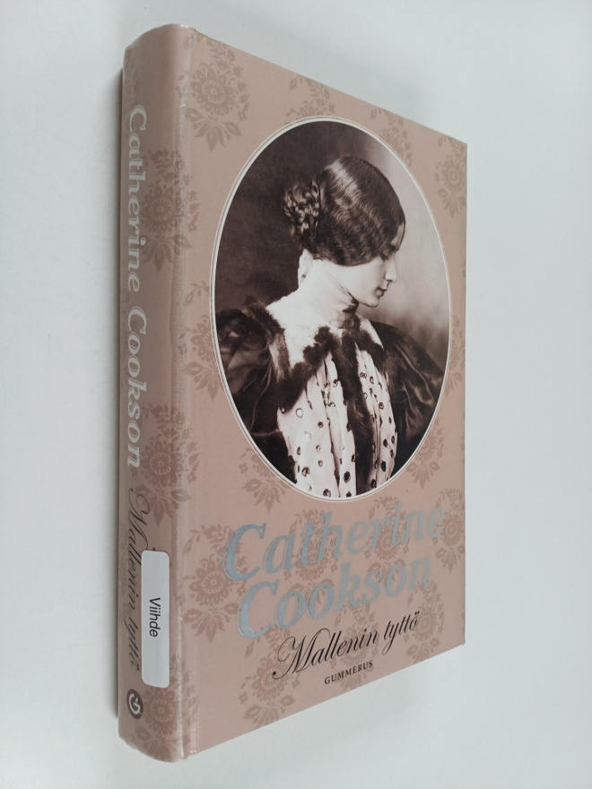 Catherine Cookson : Mallenin tyttö