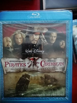 Pirates of the caribbean - Maailman laidalla blu-ray