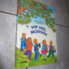 HIP HOI,MUSISOI ! ( kovakantinen hyväkuntoinen kirja - pikkukuva 1