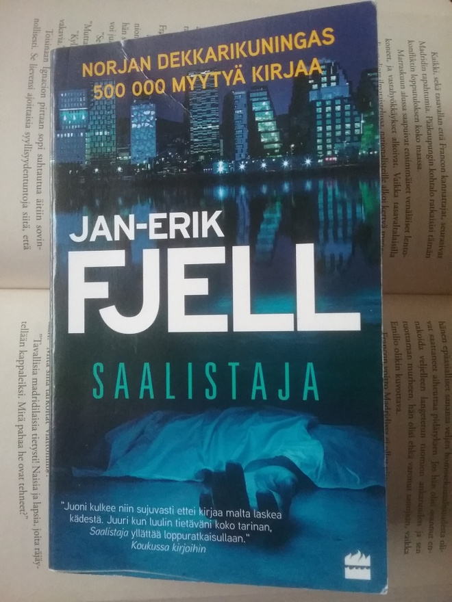 Jan-Erik Fjell - Saalistaja (pokkari)