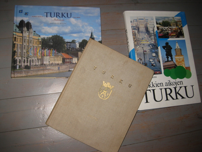 Turku :  kolme kuvateosta (1935, 1992, 2008)