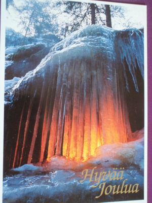 Valaistut jääpuikot