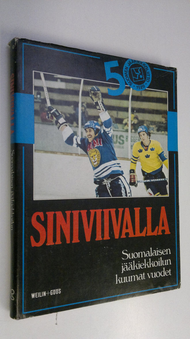 Aarne ym. (toim.) Honkavaara : Siniviivalla : suomalaisen...
