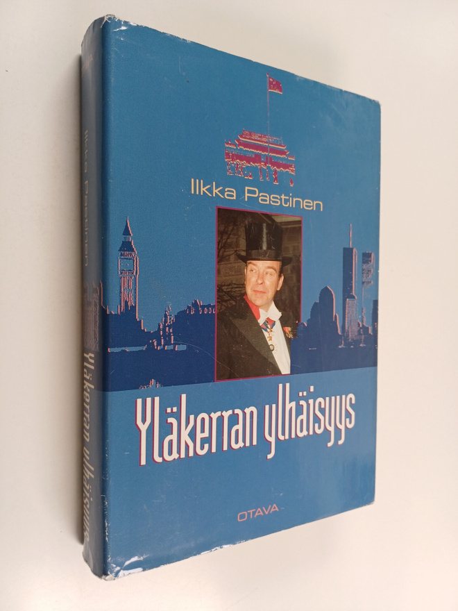 Ilkka Pastinen : Yläkerran ylhäisyys : tuokiokuvia neljäl...