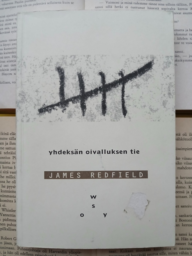 James Redfield - Yhdeksän oivalluksen tie (nid.)