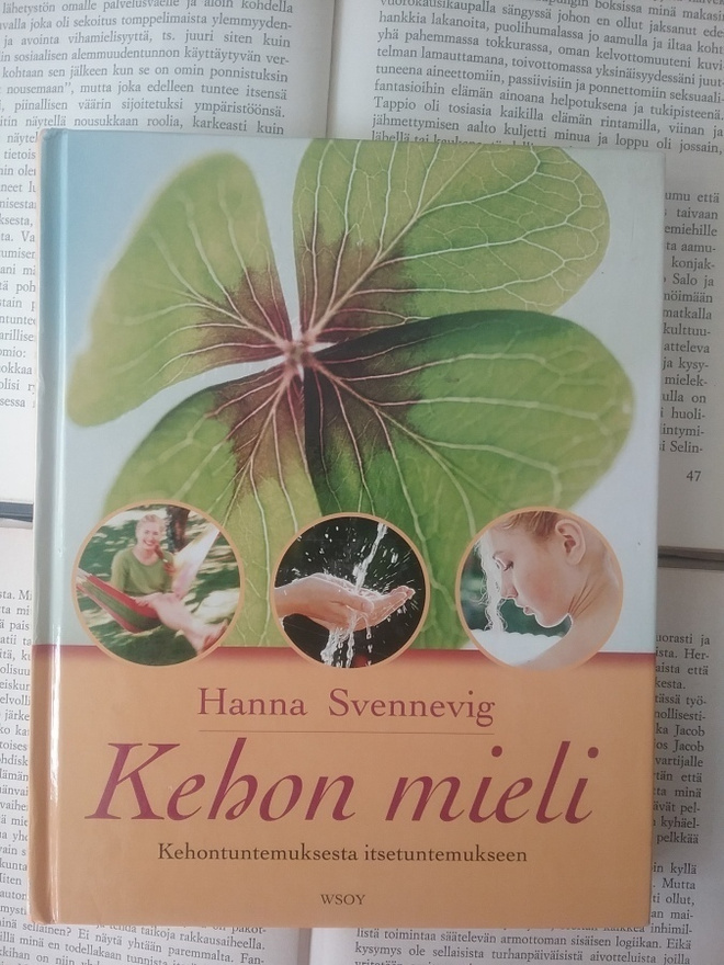 Hanna Svennevig - Kehon mieli (sid.)
