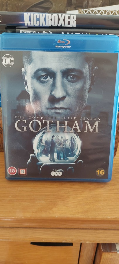 Gotham Kausi 3(Nordic)