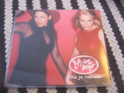 Nylon Beat - Viha ja rakkaus (cds)