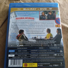 Pussikaljaelokuva (Bluray + DVD) (2 levyä) - pikkukuva 2